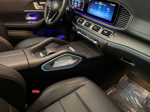 New 2025 Mercedes-Benz GLS 450 450 image 28