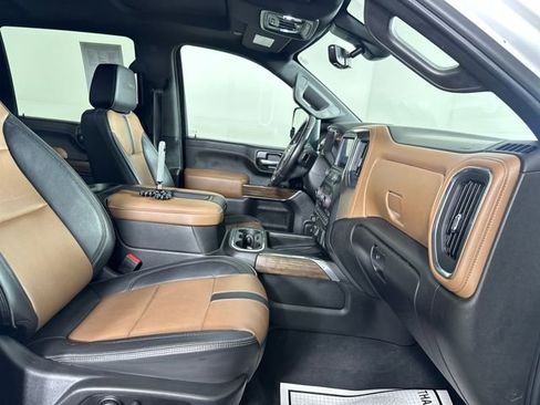 Used 2022 Chevrolet Silverado 2500 High Country w/ Z71 Off-Road Package image 27