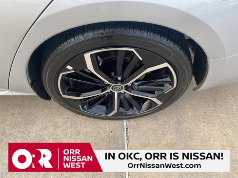 Used 2023 Nissan Altima 2.5 SR image 9