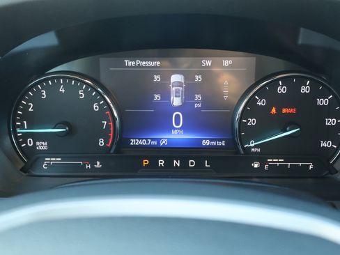 Used 2023 Ford Explorer XLT w/ Equipment Group 202A image 32