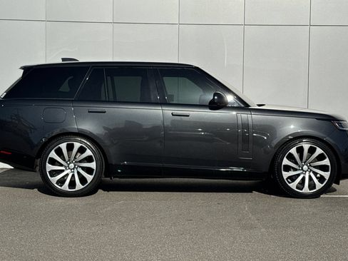 Certified 2023 Land Rover Range Rover SE AWD/4WD image 6