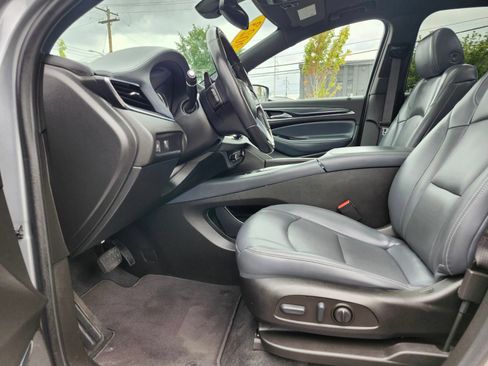 Used 2023 Buick Enclave Essence w/ Experience Buick Package FWD image 18