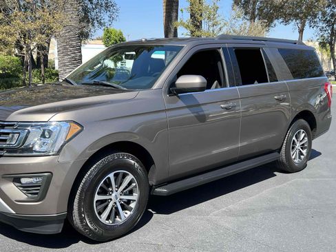 Used 2019 Ford Expedition Max XLT RWD image 48