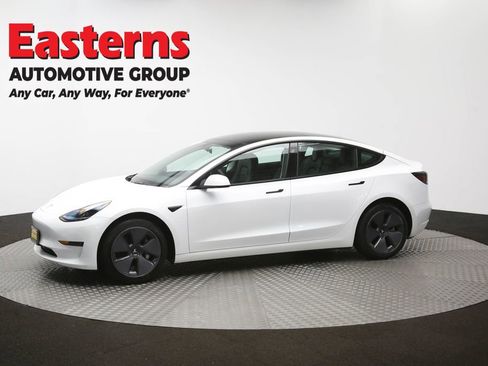Used 2023 Tesla Model 3 Standard Range image 54