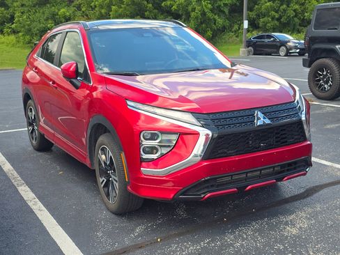 Used 2023 Mitsubishi Eclipse Cross SEL AWD/4WD image 1