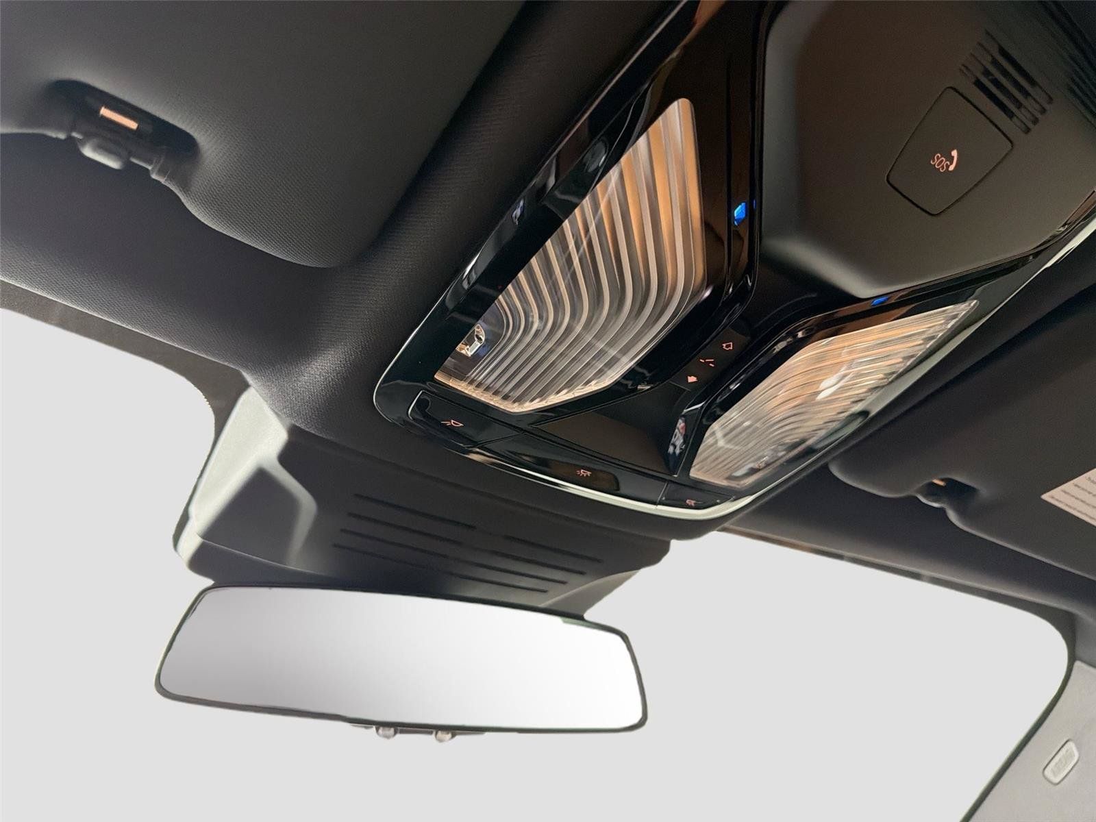 New 2026 BMW X5 xDrive50e AWD/4WD image 18
