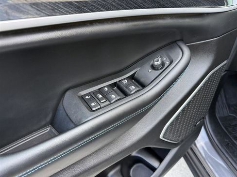 Used 2022 Jeep Grand Cherokee Trailhawk AWD/4WD image 23