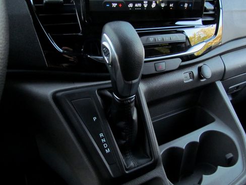 Used 2023 Ford Transit 350 XLT image 34