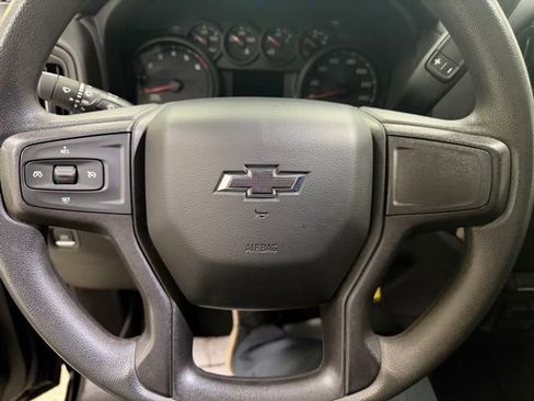 Used 2021 Chevrolet Silverado 1500 Custom Trail Boss w/ Midnight Edition image 16