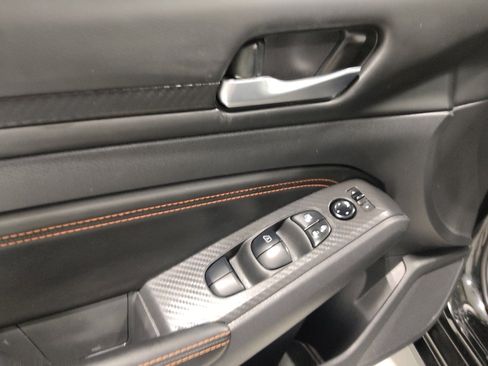 Used 2022 Nissan Altima 2.5 SR image 27