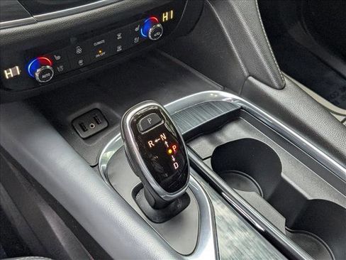 Used 2018 Buick Enclave Premium w/ LPO, Hit The Road Package image 22