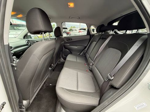 Used 2023 Hyundai Kona SEL w/ Cargo Package AWD/4WD image 11