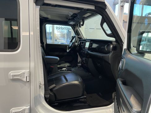 Used 2021 Jeep Wrangler Unlimited Sahara w/ Cold Weather Group image 35