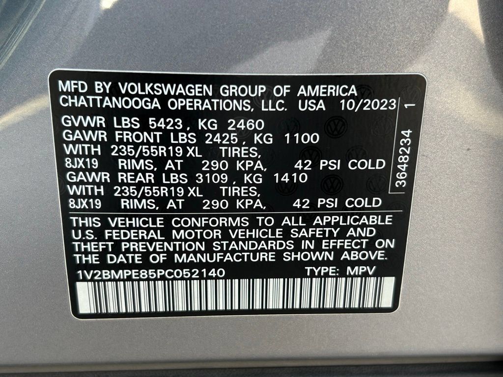Used 2023 Volkswagen ID.4 2WD image 46