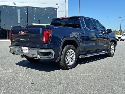 Used 2022 GMC Sierra 1500 SLT AWD/4WD image 8