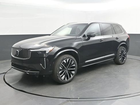 New 2026 Volvo XC90 B6 Ultra w/ Lounge Package AWD/4WD image 1