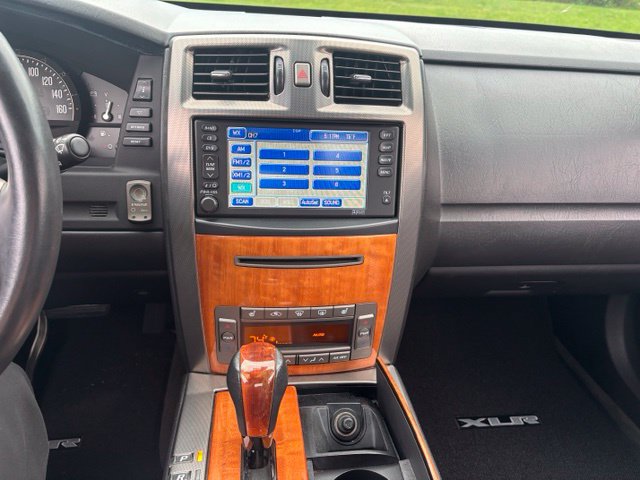 Used 2007 Cadillac XLR RWD image 16