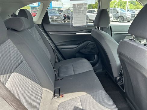 Used 2024 Kia Seltos LX AWD/4WD image 17