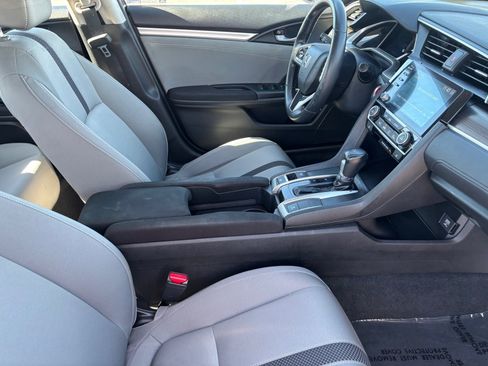 Used 2021 Honda Civic EX image 13