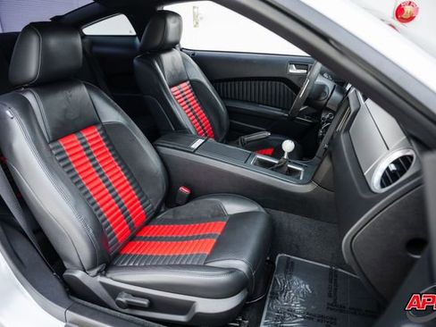 Used 2012 Ford Mustang Shelby GT500 w/ SVT Performance Pkg image 61
