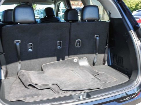 Used 2025 Kia Telluride S FWD image 26