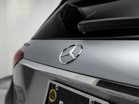 Used 2024 Mercedes-Benz GLE 450 4MATIC image 31