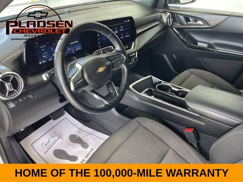 Used 2025 Chevrolet Equinox LT AWD/4WD image 8