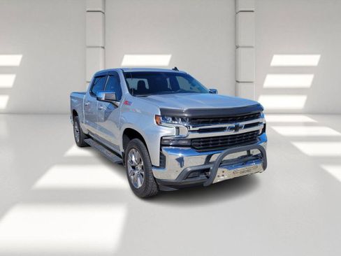 Used 2022 Chevrolet Silverado 1500 LT image 3