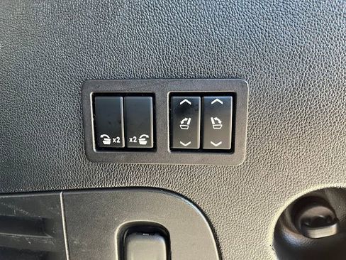 Used 2017 Chevrolet Tahoe LT image 47