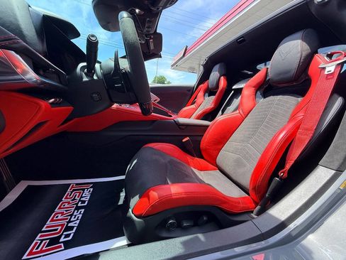 Used 2024 Chevrolet Corvette Z06 RWD image 29