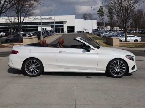 Used 2017 Mercedes-Benz C 300 Cabriolet image 10