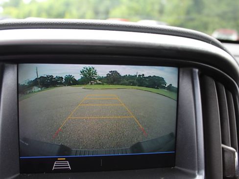 Used 2022 Chevrolet Colorado LT w/ Fleet Safety Package RWD image 16