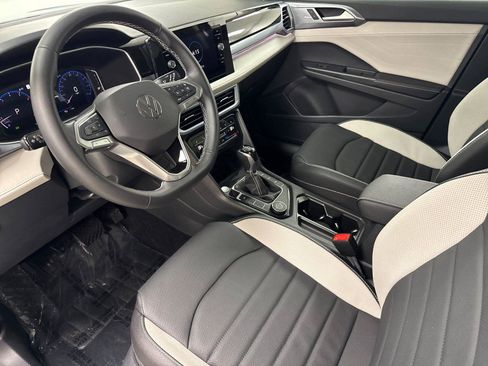 New 2026 Volkswagen Taos SEL AWD/4WD image 9