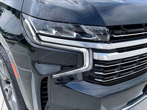 Used 2024 Chevrolet Tahoe LT w/ Luxury Package RWD image 27