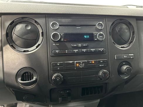 Used 2011 Ford F250 XL w/ XL Value Pkg image 16
