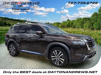Used 2022 Nissan Pathfinder Platinum w/ Cargo Package AWD/4WD video 1