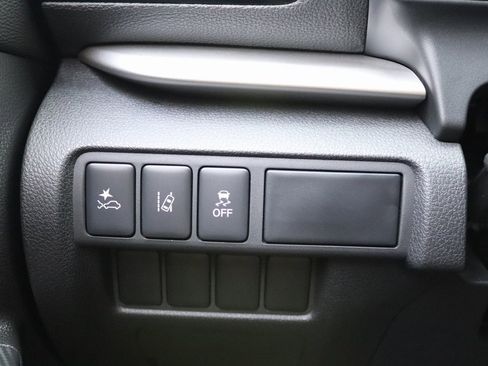 Used 2025 Mitsubishi Eclipse Cross ES image 23