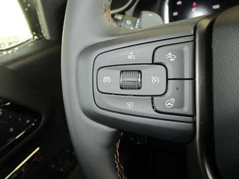 New 2026 GMC Sierra 1500 AT4 w/ AT4 Premium Package image 38