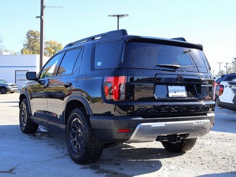 Certified 2026 Honda Passport TrailSport Elite image 5