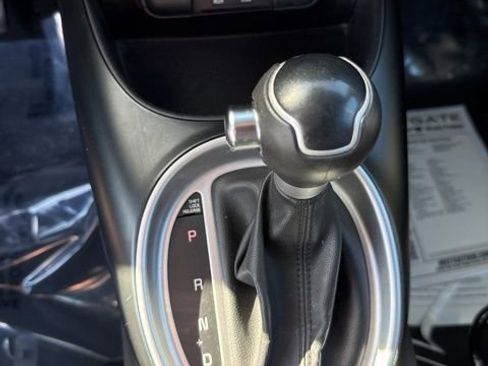 Used 2015 Kia Soul image 40