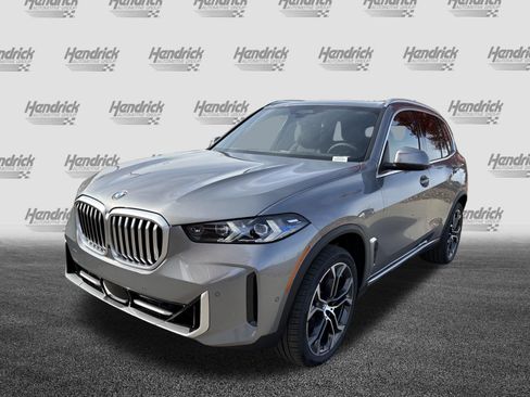 Certified 2026 BMW X5 xDrive40i AWD/4WD image 5