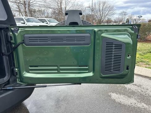 Used 2022 Ford Bronco Base image 21