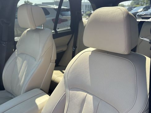 Used 2021 BMW X5 M50i w/ Executive Package AWD/4WD image 18