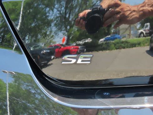 Used 2018 Hyundai Sonata SE FWD image 9