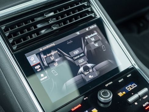 Certified 2022 Porsche Panamera 4 Platinum Edition AWD/4WD image 37