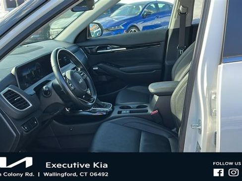 Used 2024 Kia Seltos SX AWD/4WD image 9