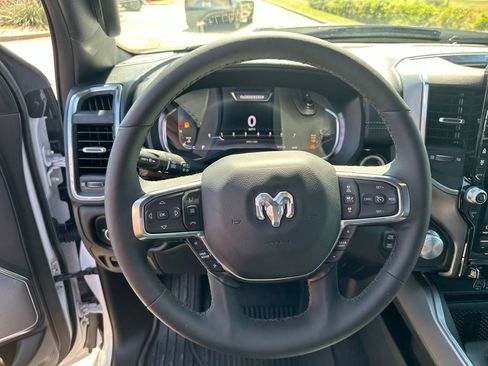 Used 2025 RAM 1500 Laramie w/ Night Edition image 14