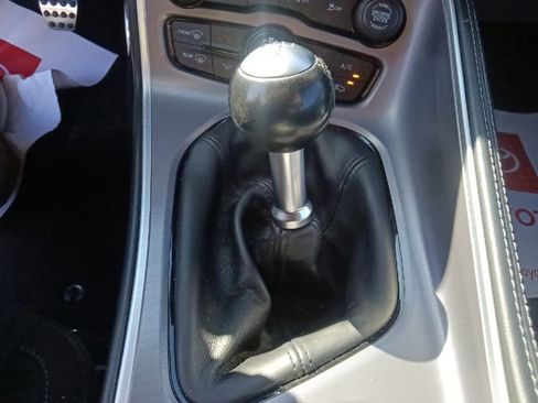 Used 2022 Dodge Challenger R/T w/ Blacktop Package image 25