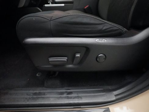 Used 2020 Toyota Tundra SR5 image 29