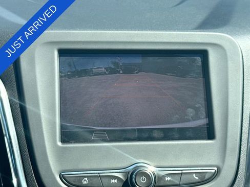Used 2024 Chevrolet Equinox LT FWD image 17